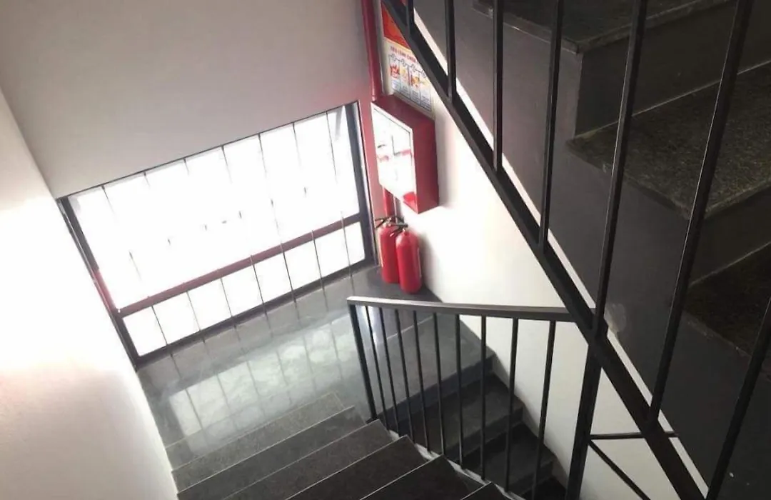 Unique Serviced Apartment-1